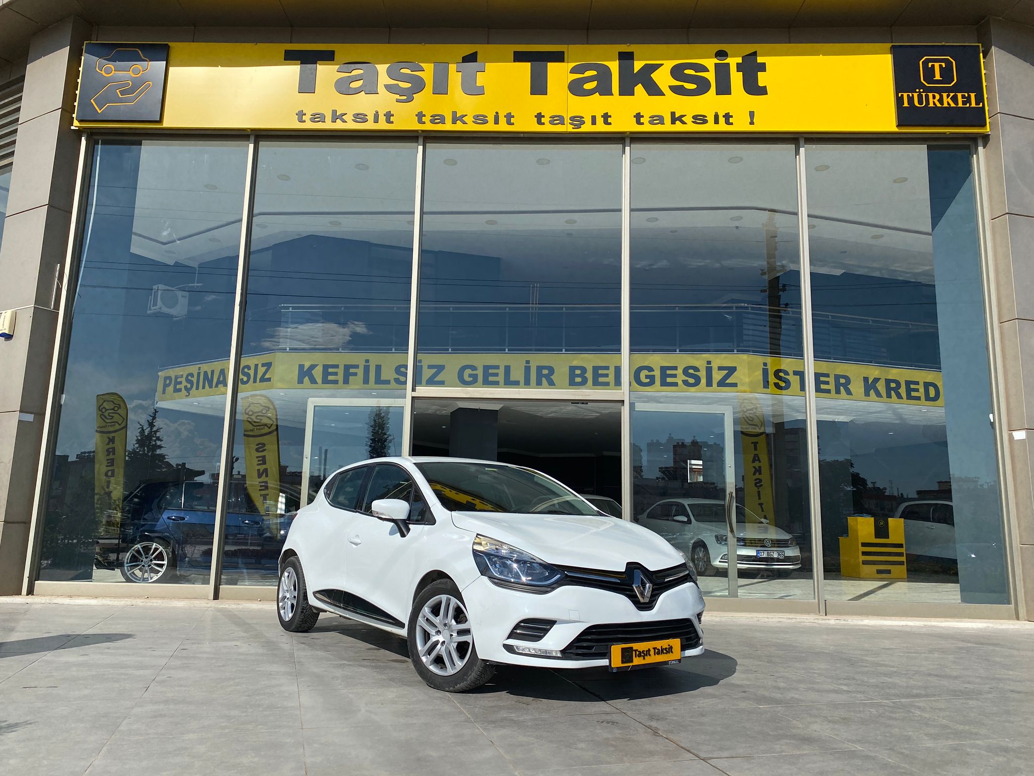 Renault Clio TCe Touch 